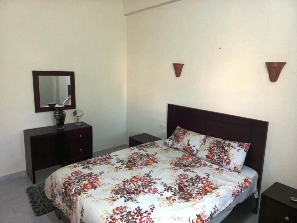 Villa Victoria Old Nile View 룩소르 외부 사진